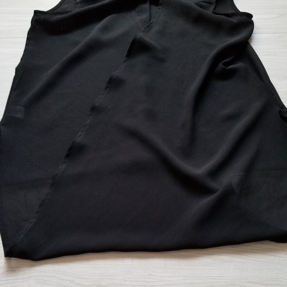 2 open back tops - Picture 7 of 8